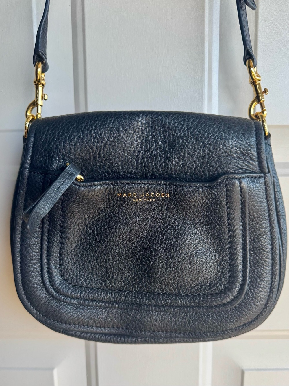 Marc Jacobs Black Pebbled Leather Crossbody with Gold Hardware